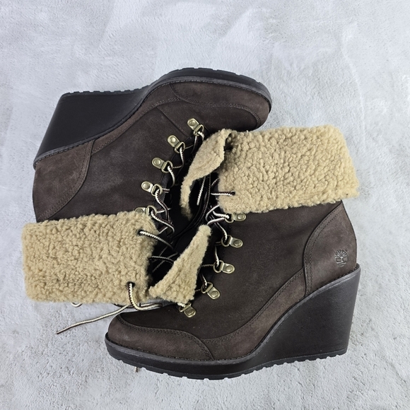 Timberland Boots Womens 8.5  Wedge Sherpa Fold Down Ankle Booties A8443 Brown - Picture 2 of 6